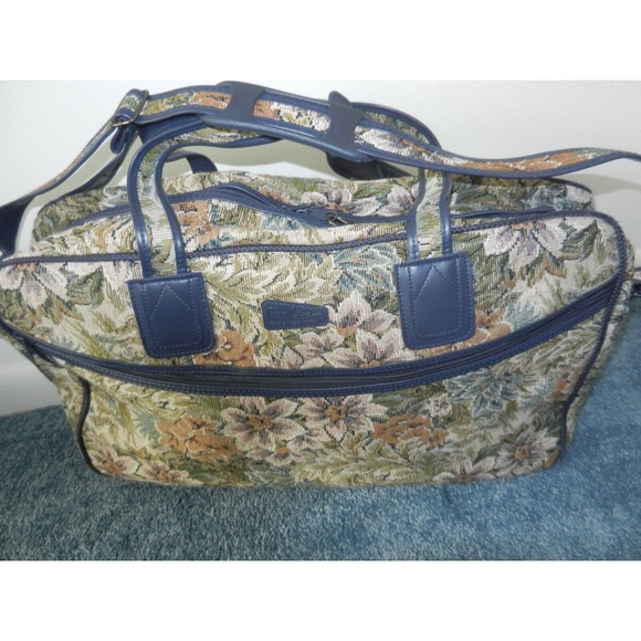 Luggage Pierre Cardin Travel Bag Brown Print 20" X 13" X 5" Shoulder Strap Feet - Picture 1 of 4